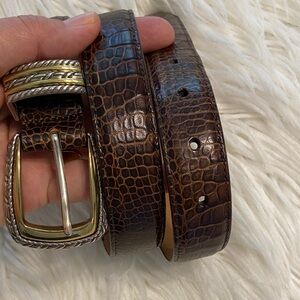 Brighton Brown Crocodile Pattern Leather Belt size 32 but till first whole 30”